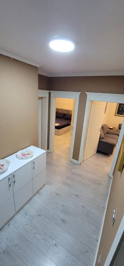 New Bazar Luxury Apartment Tirana Exterior foto